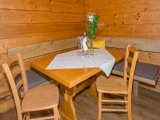 Cozy holiday apartment close to the slopes - 2