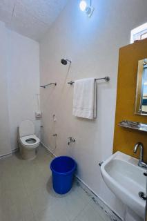 WhiteHouse GoStay - 3