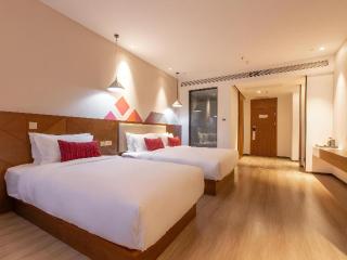 Borrman Hotel Guilin Railway Station Two Rivers and Four Lakes - 3