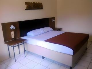 Hotel Augusta Garut - 2