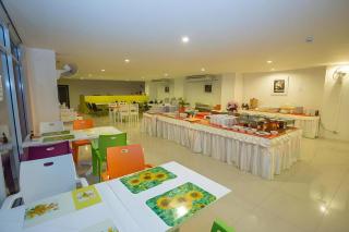 R-Con Sea Terrace - 5