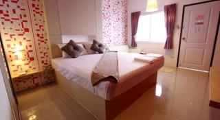 Bearing 26 Hotel - 1