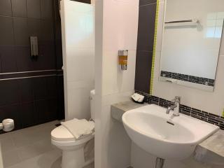 Nopparat Garden Hotel - 2