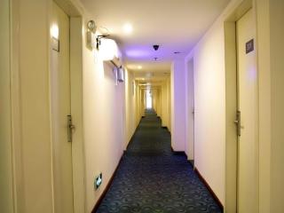 7 Days Inn Xi'an Xijing Hospital Tonghuamen Metro Station - 6