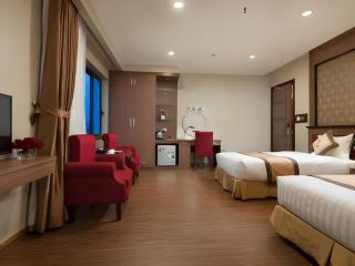 Royal Palace Hotel - 5