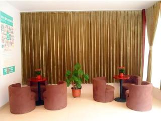 GreenTree Inn Beijing East Yizhuang District Second Kechuang Street Express Hotel - 6