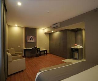 pyramid suites Hotel - 4