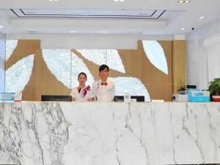 GreenTree Inn Haikou City Wuzhishan Road - 4