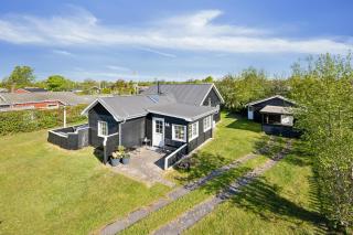 Cozy Holiday Home For 6 Near One Of Jutlands Best Beaches - 0