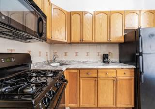 Chelsea 2BR Gem! - 2