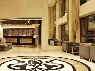 Chengdu Sovereign Hotel - 9