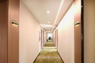 GreenTree Inn Jiangsu Xuzhou Western 3rd Ring Road Xiyuan Express Hotel - 4