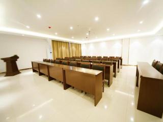 GreenTree Inn Huanggang City Wuxue City Kanjiang Avenue - 3