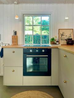 Peaceful Cottage Near Bjerge Sydstrand - 5