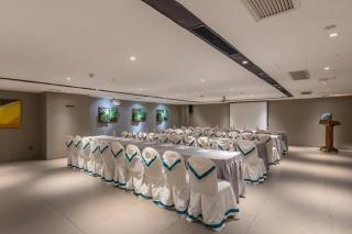 Home Inn Selected Guangzhou Zhujiang New Town Wuyangcun Metro Station - 2