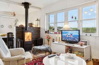 Cozy Holiday Home Close To Beach And Peace - 4