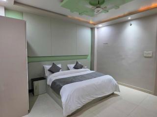 Hotel O Abhinandan & Party Lawn - 7