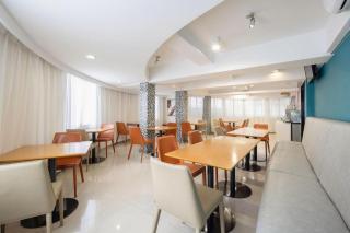 City Comfort Inn Wuzhou Wangcheng Square - 1