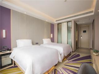 Lavande Hotel·Dongxing Port - 4