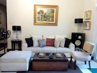 Country Chateau Hotel - 4