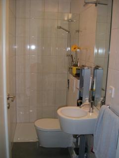 Zum oberen Schulhof - 1