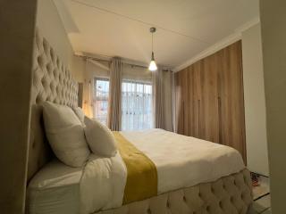 The Blyde Luxury Apartment - 2