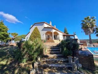 Villa Xaloc 12 pax piscina privada - 15km Lloret de Mar - 7