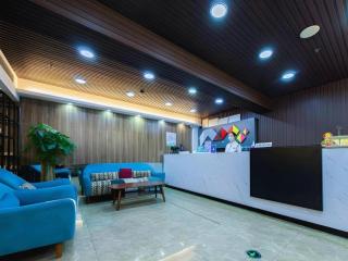 Borrman Hotel Zhenjiang Dashikou Suning Plaza - 7