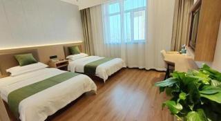 GreenTree Inn Shanxi Jinzhong JieXiu Railway Station Express Hotel - 2