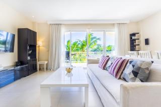 Iberostate 2BR Apartment - BBQ, Terrace, Lake & Golf Views, Beach Club Access - 8