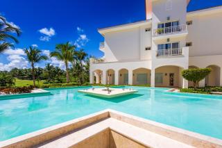 Iberostate 2BR Apartment - BBQ, Terrace, Lake & Golf Views, Beach Club Access - 1