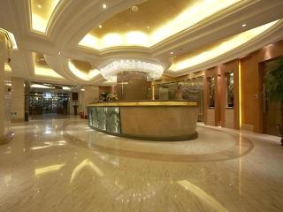 Ambassador Hotel - 5