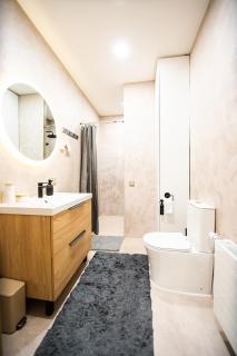 Kurbada Loft Stylish Apartment Near Riga Center with Parking - 3