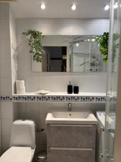 Przytulne mieszkanie w sercu Jeżyc - spacer do centrum - 6