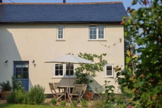 The Granary - Stylish converted farm building - 7