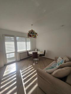 Zentrales Apartment nähe Dom 5 Haltestellen bis Kölnmesse - Köln - 6