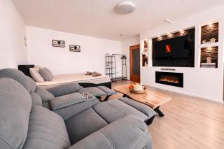 Ferienwohnung - gemütliches Heim Li-Apartments - 0