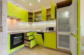 13-59b Kvartet, Vasyl Lypkivskyi 16v, Kyiv, railway station, metro nearby, panoramic city view, Petrovdom Apartment - 4