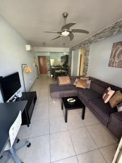 Joy pool view at kings resort walk to Venus beach - 7