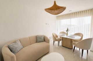 Serene Oasis A Stylish Retreat Cartagena - 9