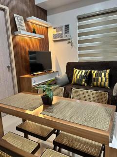 Lux 2BR Sky Condo with 24-hr Security, Fully Airconditoned Basement Parking - 8