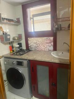 Downtown apartment noisy location - 4