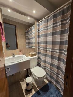 Amplio y central Departamento Familiar - 2