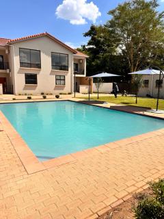 SouthSide Apartment - 6