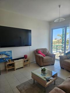 Quiet 61 Perivolia - 9