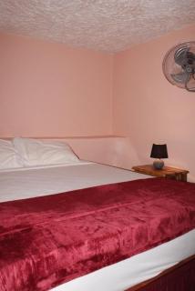 Coke Guest House - 3