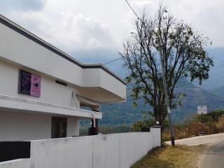 SoNish Homestay Marayur - 3 bedroom for 25-30 people - Booking will be confirmed only after advance payment - 7