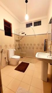 Große neu renovierte Wohnung in der Nähe von Colombo - 8