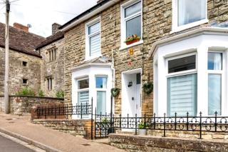 Cosy Coastal Townhouse 10-Min-Drive to Beach - 9