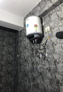 Modern Penthouse Studio with City View - 5